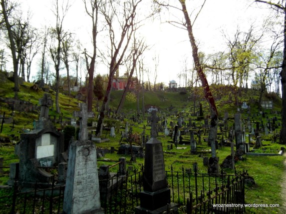 Россское кладбище - могила матери Пилсудского и место захоронения его сердца